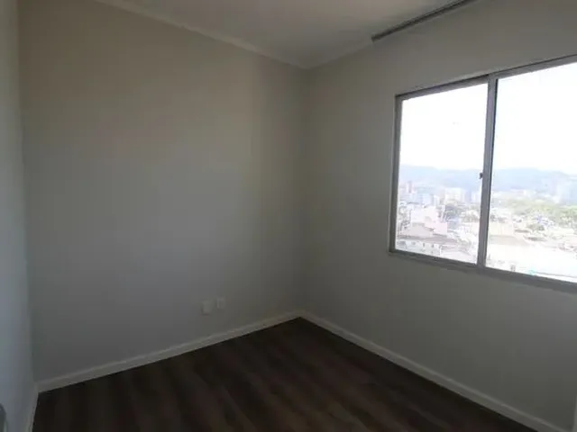 Imagem 14: Apartamento para Venda com 62 Metros Quadrados com 2 Quartos em Centro - Florianópolis