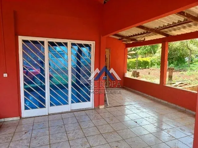 Imagem 1: Chácara com 3 Dormitórios À Venda, 3300 M² por R$ 490.000,00 - Zona Rural - Cambé/Pr