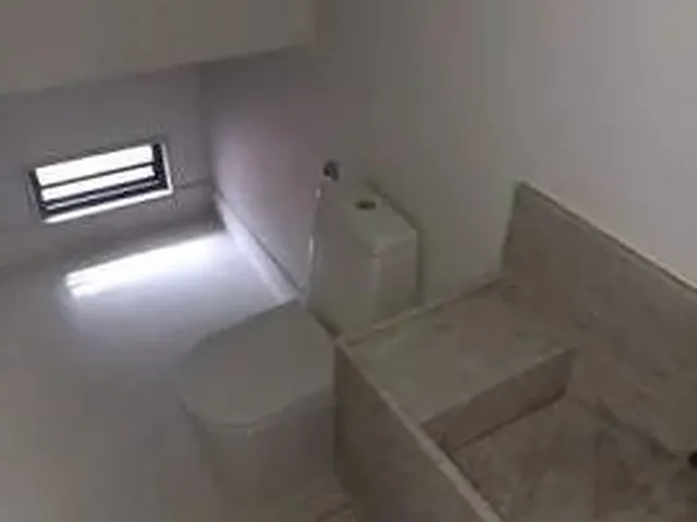 Imagem 2: Casa para Venda com 4 Quartos em Campeche - Florianópolis - Sc