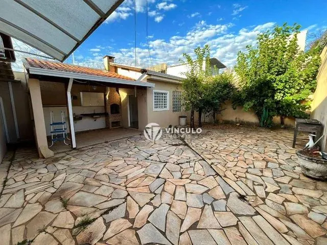 Imagem: Casa com 3 Dormitórios À Venda, 164 M²