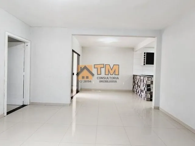 Imagem 5: Excelente Casa com 3 Quartos, Suíte, Armários Planejados