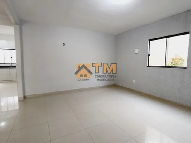 Imagem 2: Excelente Casa com 3 Quartos, Suíte, Armários Planejados