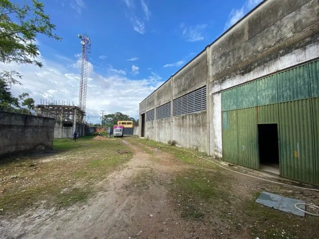 Imagem: Área Comercial com 5 Galpões