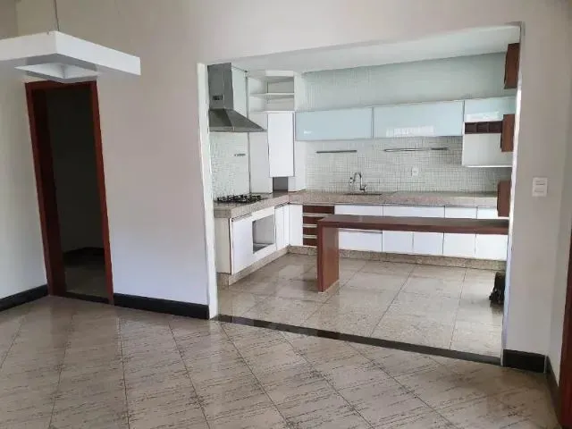 Imagem 12: Linda Casa 3 Quartos, 2 Banheiros, 250 M²
