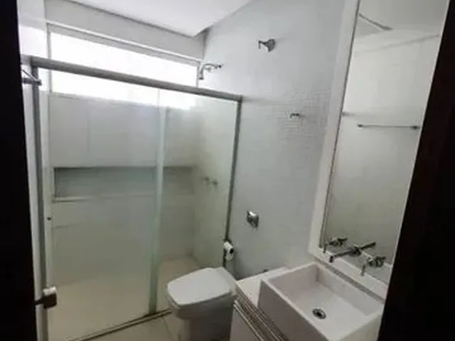 Imagem 3: Linda Casa 3 Quartos, 2 Banheiros, 250 M²