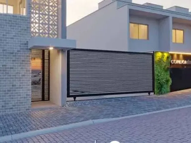 Imagem: Casas Duplex em Construção em Cond. Fechado