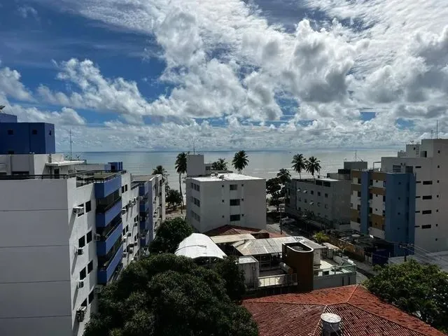 Imagem 4: Apartamento Amplo com Três Quartos no Cabo Branco