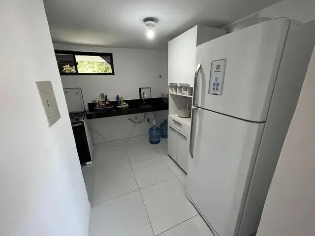 Imagem 3: Apartamento Amplo com Três Quartos no Cabo Branco