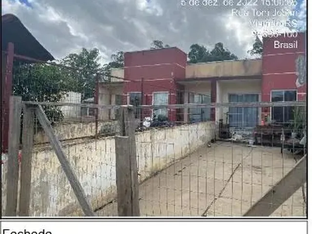 Imagem: A casa possui 2 Dormitórios, 1 Banheiro, 101m² de Área e