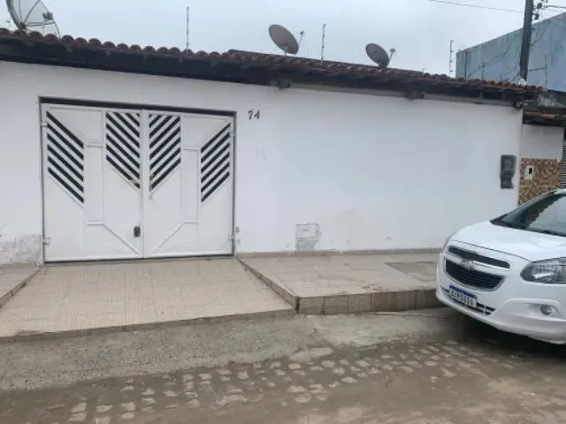 Imagem: Vendo Casa 4 Quartos com Escritura