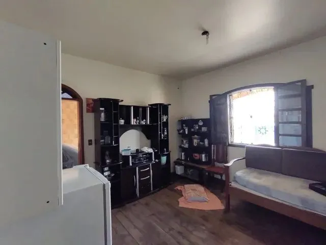 Imagem: Venha Morar Numa Casa Grande e Bem Localizada