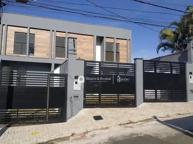 Imagem: Casa com 2 Dormitórios À Venda, 75 M²