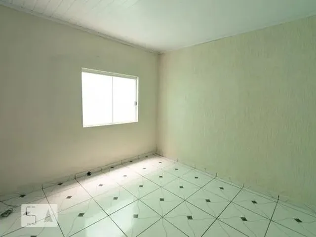 Imagem 2: Casa para Aluguel - Samambaia, 3 Quartos, 115 M2
