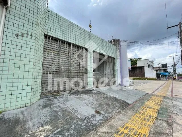 Imagem: Casa para Aluguel, 3 Quartos, 2 Suítes