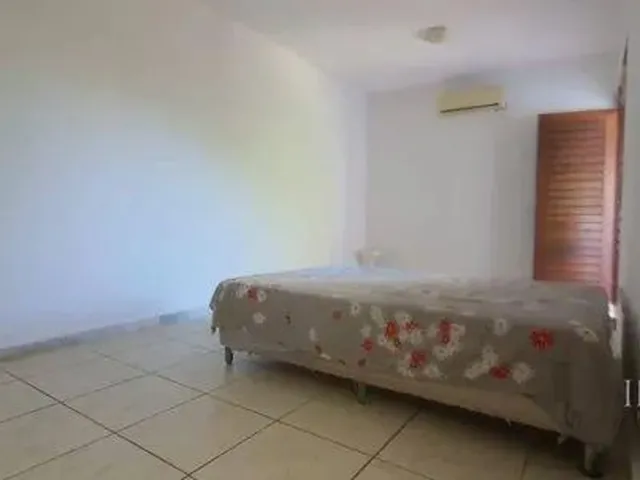 Imagem 15: Casa com 5 Dormitórios para Alugar, 461 M² por R$ 6.000,00/Mês - Intermares