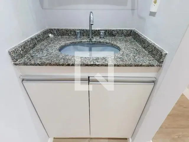 Imagem 5: Apartamento para Aluguel - Capão Raso, 2 Quartos, 50 M2
