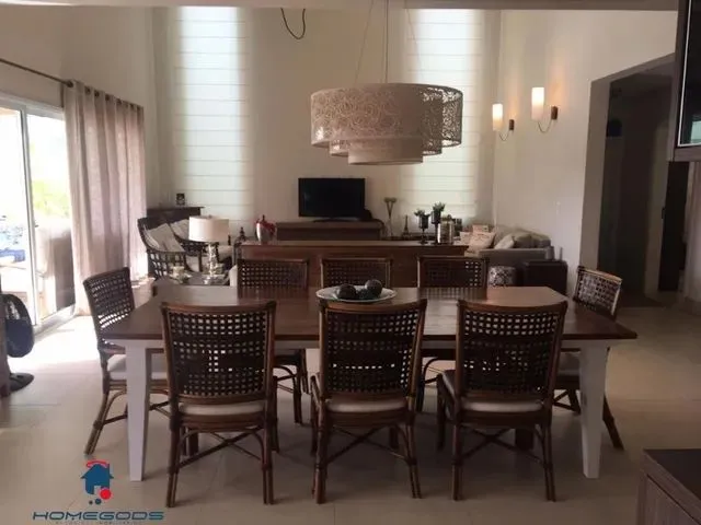 Imagem: Casa com 4 Dormitórios para Alugar, 355