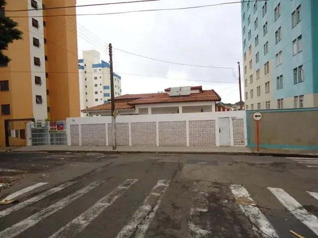 Imagem 1: Casa Padrão em São Carlos