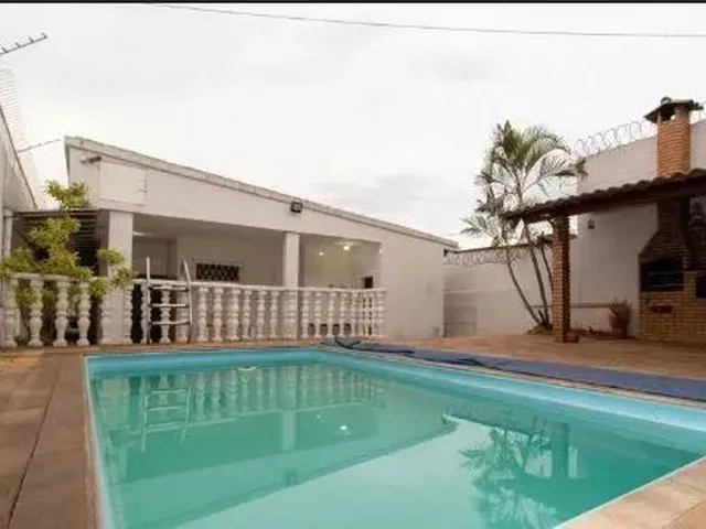 Imagem: Casa para Aluguel, 5 Quartos, 1 Suíte