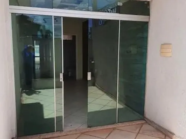 Imagem 4: Casa para Aluguel, 5 Quartos, 1 Suíte, 4 Vagas, Esplanada - Belo Horizonte/Mg