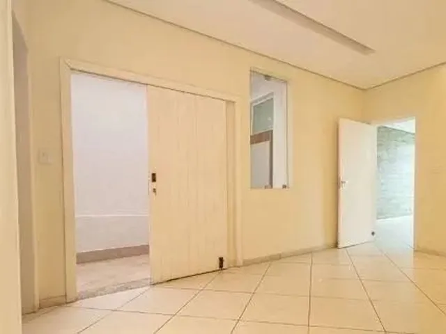 Imagem 8: Casa para Aluguel, 5 Quartos, 1 Suíte, 4 Vagas, Esplanada - Belo Horizonte/Mg