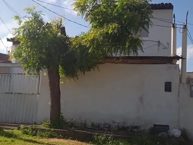 Imagem 2: Vende Casa com 3 dormitórios