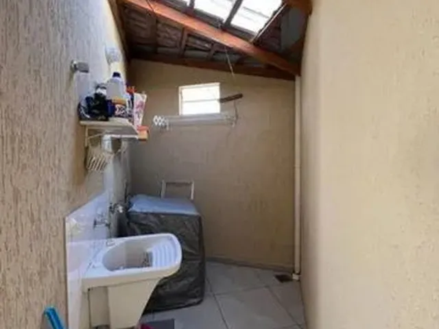 Imagem 4: Casa Elegante e Confortável em Lauro de Freitas! Chance Imperdível! Oportunidade Única!