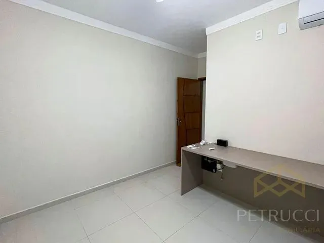 Imagem 4: Casa À Venda em Parque Jambeiro