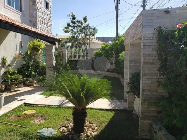 Imagem 14: Casa Triplex Bem Localizada , com Lazer e Bem Próximo a Faculdade Fanor