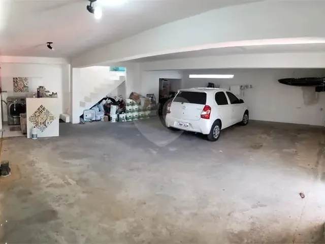 Imagem 16: Casa Triplex Bem Localizada , com Lazer e Bem Próximo a Faculdade Fanor