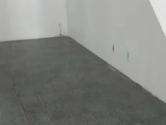 Imagem 12: 2/4 no Final de Linha Capelinha de São Caetano, com Varanda, 1 Andar Vista P Suburbana