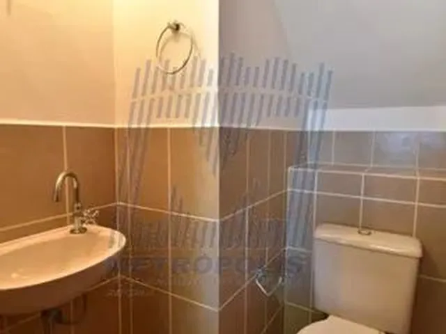 Imagem 4: Casa Residencial com 3 Quartos para Alugar por R$ 3600.00, 122.00 M2 - Carianos - Floriano