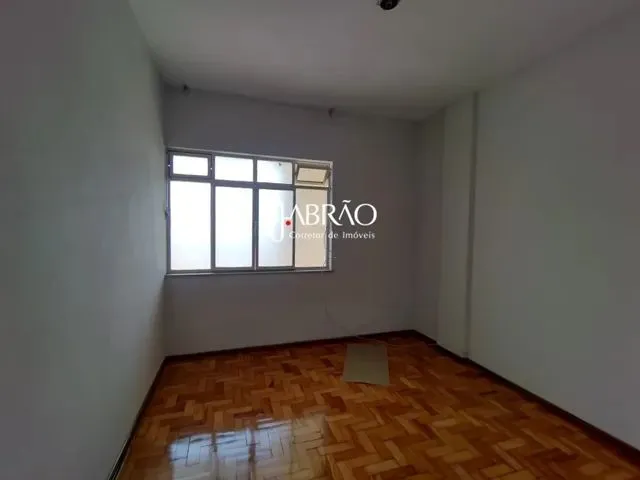 Imagem 5: Apartamento para Aluguel, 3 Quartos, 1 Suíte, Centro - Barbacena/Mg
