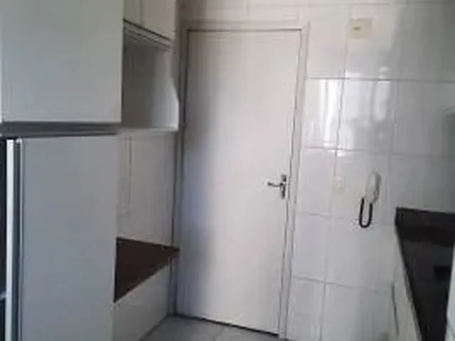 Imagem 4: Cond. Weekend. Alugo Apto com 3 Quartos Sendo 1 Suite, Sala para 2 Ambientes e 2 Vagas