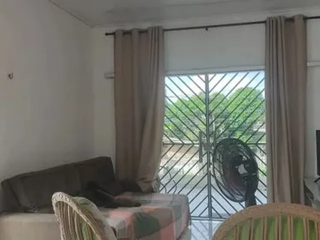 Imagem: Casa com 2 Suítes e 1 Quarto