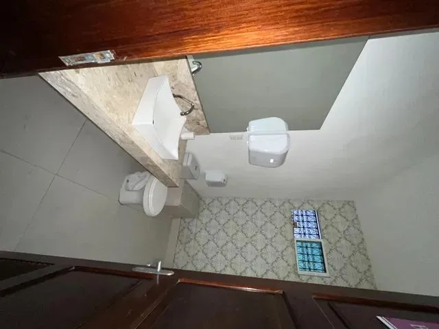 Imagem 4: Prédio/Edifício Inteiro para Aluguel Tem 370 Metros Quadrados com 12 Quartos