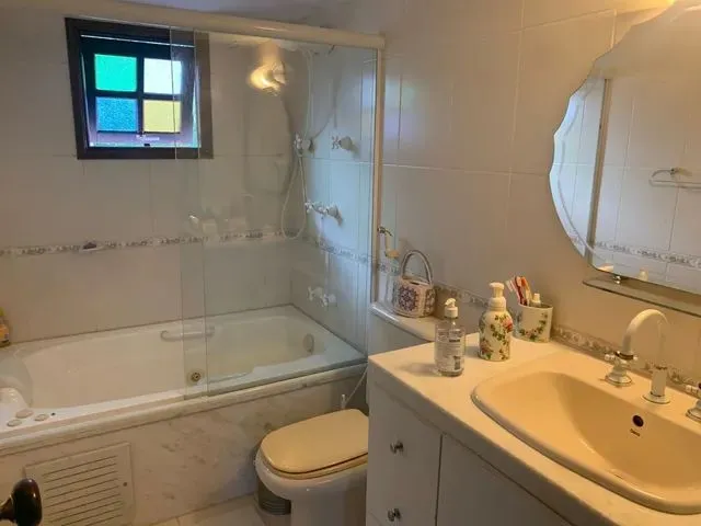 Imagem 2: Linda Casa em Localização Privilegiada