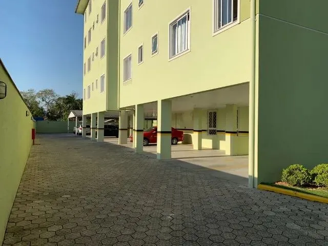 Imagem 5: Apartamento no Centro de Pirabeiraba, 3 Dormitórios Sendo 1 Suíte