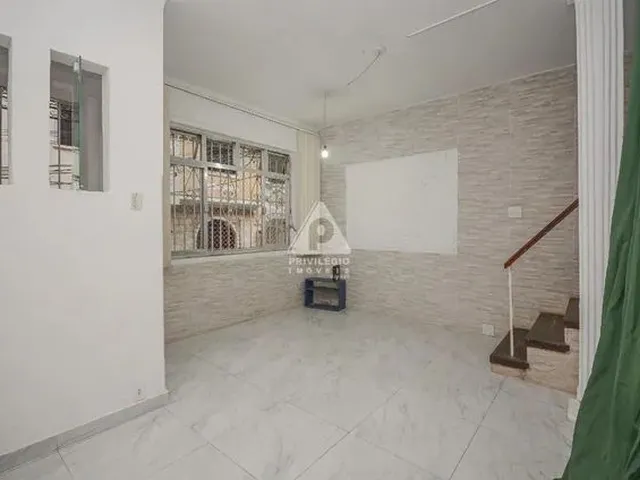 Imagem: Casa de Vila À Venda, 2 Quartos, Copacabana