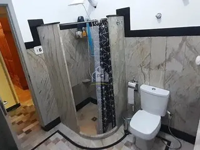 Imagem 14: Casa À Venda no Bairro Chic, com 5 Quartos e Ótima Área Externa - Terreno com 352M2