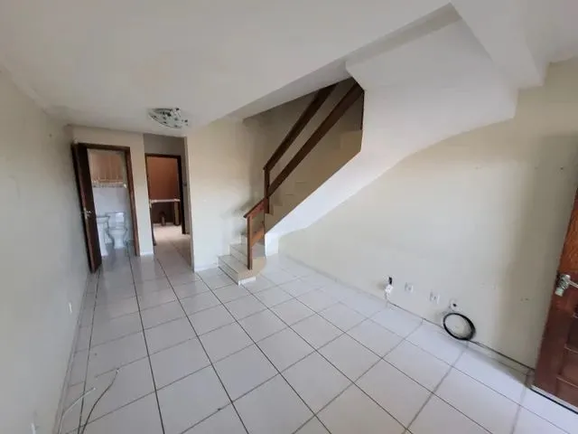 Imagem 12: Duplex Semi-Mobiliado em Região de Moradores