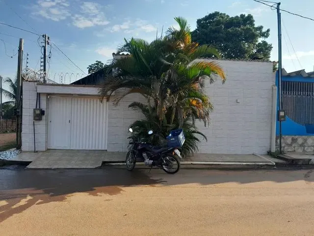 Imagem 2: Vendo Essa Casa em Epitaciolandia...bairro Satel .Rua Benevenuto Pérez de Lima