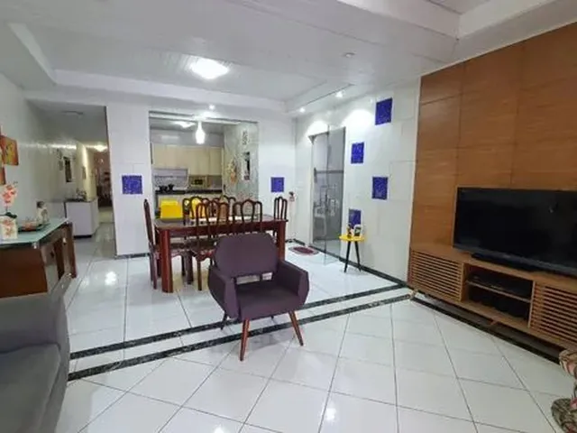 Imagem 14: Casa À Venda em Santo Antônio | 5 Quartos, 3 Suítes e 350M²