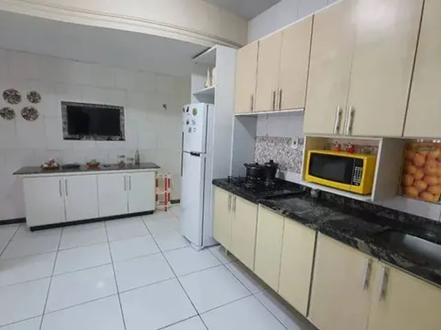 Imagem 4: Casa À Venda em Santo Antônio | 5 Quartos, 3 Suítes e 350M²