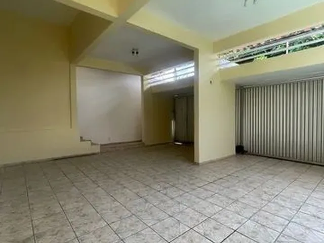 Imagem 10: Casa Duplex no Bequimão com 5 Quartos - Nascente
