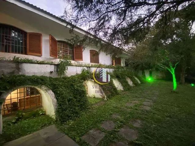 Imagem: Casa com 7 Dormitórios Sendo 4 Suítes