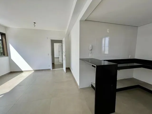 Imagem 7: Apartamento para Aluguel com 80 M² com 3 Quartos 3 Suítes