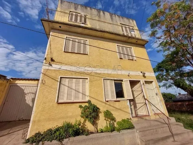 Imagem: O apartamento possui 2 Dormitórios, 1 Banheiro, 1 Vaga na