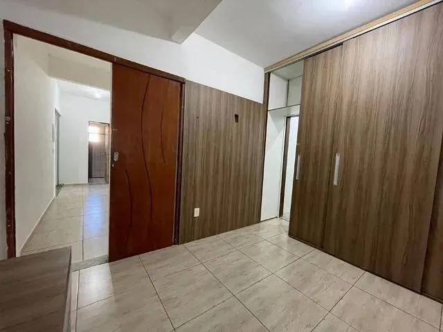 Imagem 10: Casa para Aluguel, 4 Quartos, 2 Suítes, 4 Vagas, Castelo - Belo Horizonte/Mg
