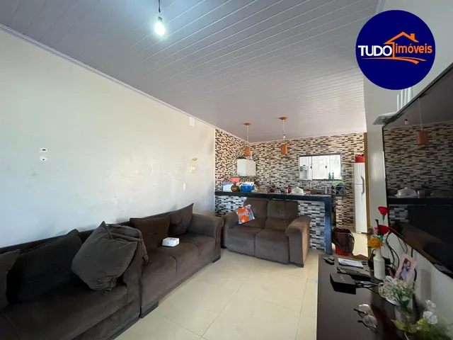 Imagem 8: Casa Simples de 3 Quartos, Suíte, Piso em Porcelanato, no Forro Pvc, em Condomínio